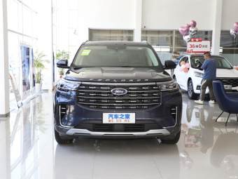 Ford Explorer Titanium EcoBoost 285 7 Seat