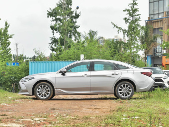 Toyota Avalon 2024 2.0L Entry-level Edition