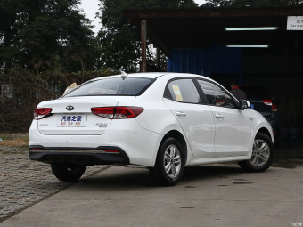 Kia Forte Fashion 1.6L AT