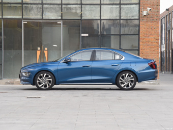 Hyundai Mistra Premium LUX 1.8L CVT
