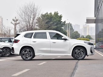 BMW X1 2026 sDrive25Li M Sport