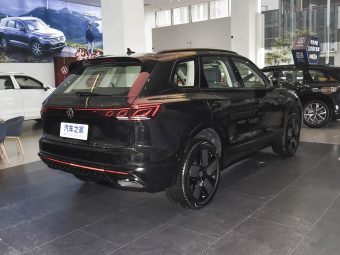 VW Touareg 2026 Model 3.0TSI Premium Edition