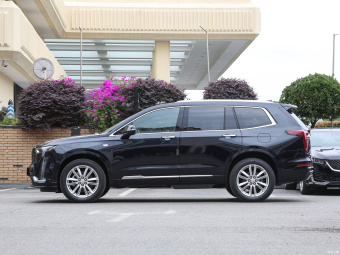 Cadillac XT6 Luxury (Standard) 2.0T 6 Seat AWD