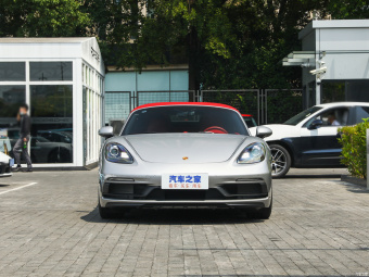 Porsche 718 Spyder