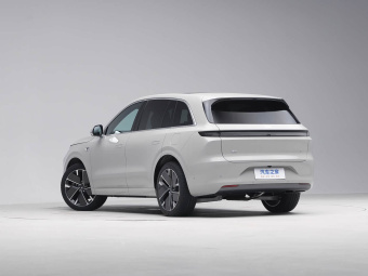 Li Auto L6 2025 Max Intelligent Renewal Edition