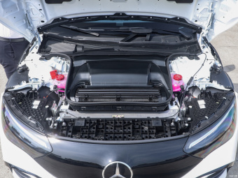 Mercedes-Benz EQE 350 Pioneer Edition
