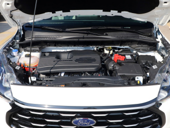Ford Escape Enjoy EcoBoost 245