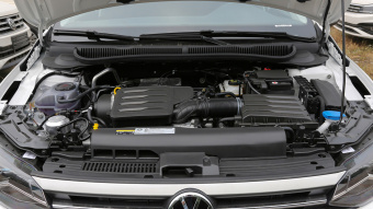 VW Polo Plus Panorama Enjoy 1.5L AT