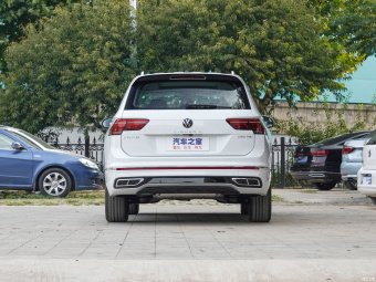 VW Tiguan L R-Line Ultimate 330TSI