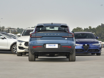 Volvo C40 Recharge Long-Range
