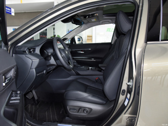 Toyota Harrier Hybrid Flagship 2.5L CVT