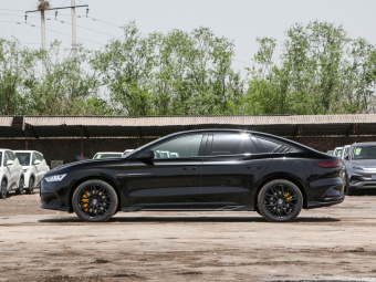 BYD Han DM-p Ares Edition 200КМ