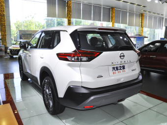Nissan X-Trail Deluxe 7 Seats VC-Turbo 300 CVT 2WD