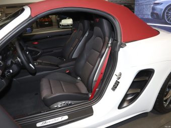 Porsche 718 Boxster T
