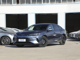 BYD Seal DM-i Luxury 121KM