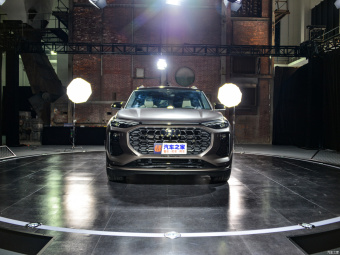 Audi Q6 High - Edition 1 50 TFSI Quattro