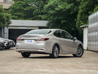 Toyota Camry Hybrid 2026 Hybrid 2.0H GVP Luxury Edition