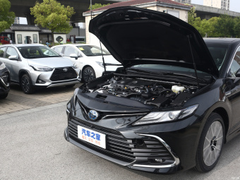 Toyota Camry Hybrid Flagship 2.5HQ