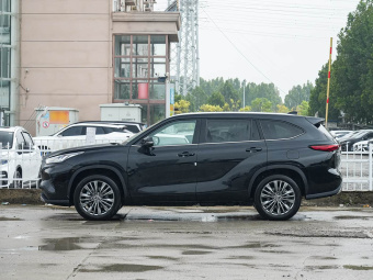 Toyota Highlander Hybrid 2026 2.5L Intelligent Electric Hybrid Dual Engine AWD Supreme Edition 7-Seater