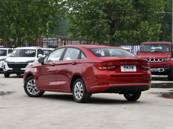 Beijing U5 Deluxe 1.5L 5MT