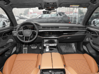 Audi S8L  4.0T Quattro