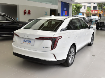 Hongqi E-QM5 500 Travel