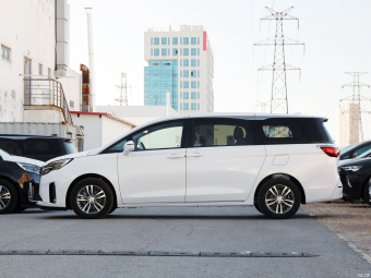 Buick GL8 ES Exclusive Heyue