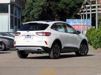 Ford Escape Enjoy EcoBoost 245