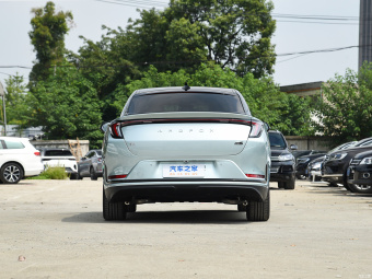 Arcfox α-S 735E Forest 175kW