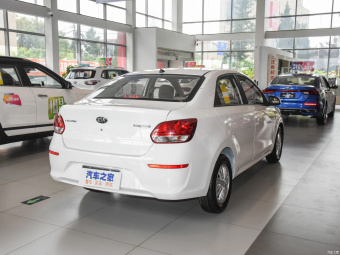 Kia Pegas Comfort Sunroof 1.4L AT