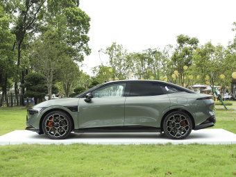 Zeekr 007 2025 Long Range AWD Intelligent Driving Edition 100kWh