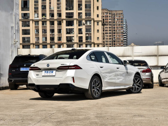 BMW i5 2026 eDrive 35L M Sport Restyled