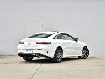 Mercedes-Benz E-Class 260 Coupé