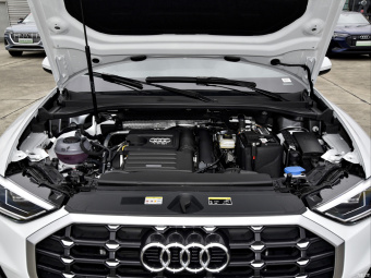 Audi Q3 Dynamic Fashion 35 TFSI
