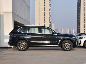 BMW X5 xDrive 30Li M Sport