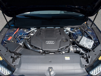 Audi A7L Obsidian Black Edition 55 TFSI Quattro