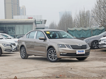 Skoda Octavia Comfort 1.5 AT