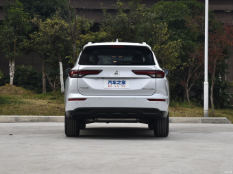 Mitsubishi Outlander Exclusive 1.5T CVT