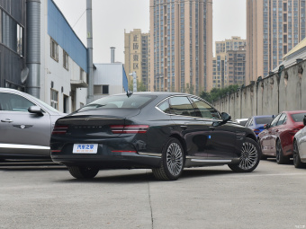 Genesis Electrified G80 Luxury AWD
