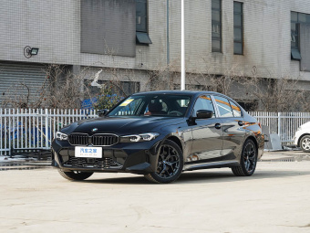 BMW 3 Series 2026 330i M Sport Night Edition