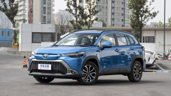 Toyota Frontlander Premium 2.0L CVT