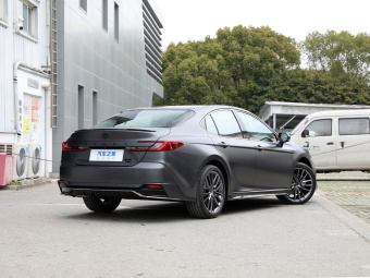 Toyota Camry Hybrid 2025 Hybrid 2.0HXS Glorious Edition