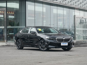 BMW 5 Series 2026 Restyled 525Li M Sport