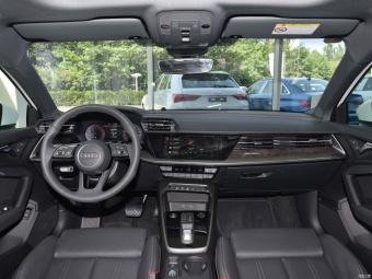 Audi A3 Sportback Elegance Luxury 35 TFSI