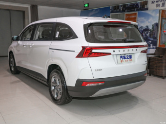 Hyundai Custo Leading GLS 270TGDi DCT