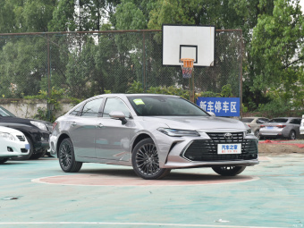 Toyota Avalon XLE Premium 2.0L