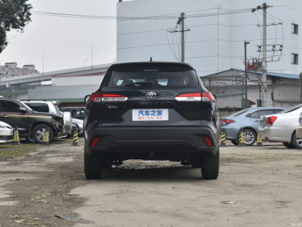 Toyota Corolla Cross Pioneer 2.0L
