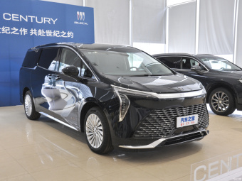 Buick GL8 Century Private 4 Seat