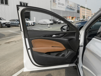 Buick Regal Smart 652T