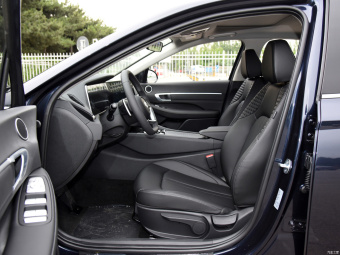 Hyundai Sonata Leading GL 270TGDi DCT